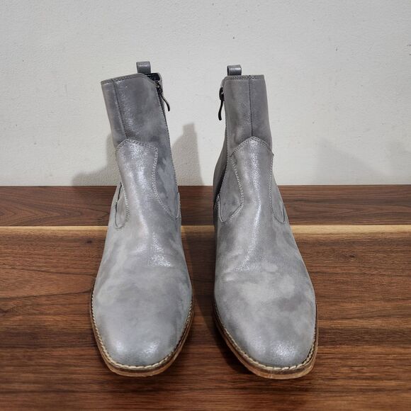 Boutique By Corkys Starboard Ankle Boot Gray Metallic Heel Western Size 10 - Picture 4 of 12